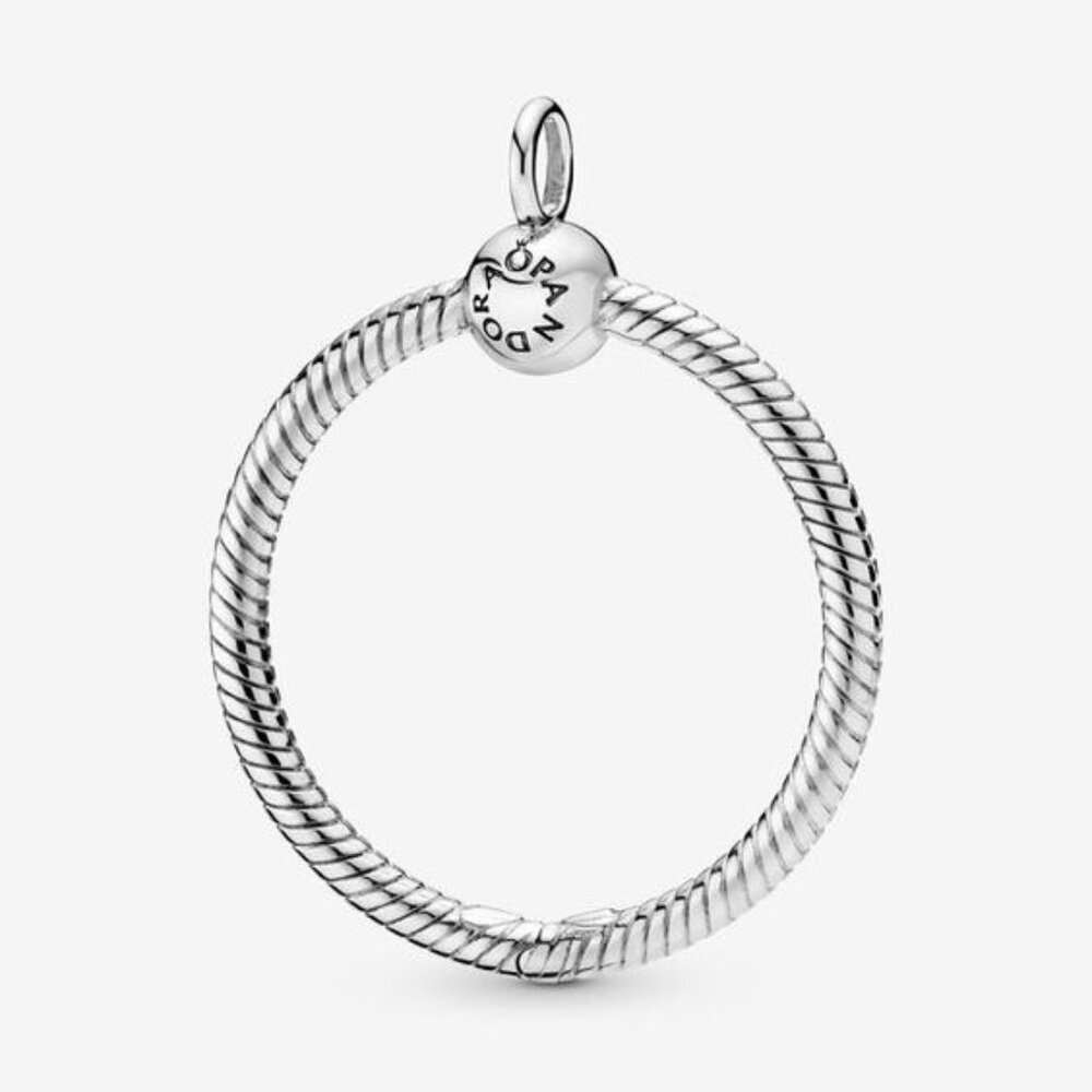 Pandora "Medium O" pendant